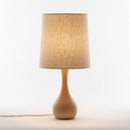 Aldea Tischlampe mit Leinen-Trommelschirm